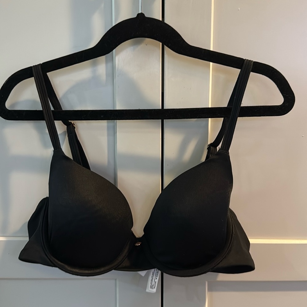 EUC Le Mystere soft contour bra, sz 32B